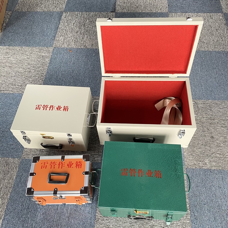三门爆破工程作业箱如何选择？玻璃钢与传统材质的全面对比